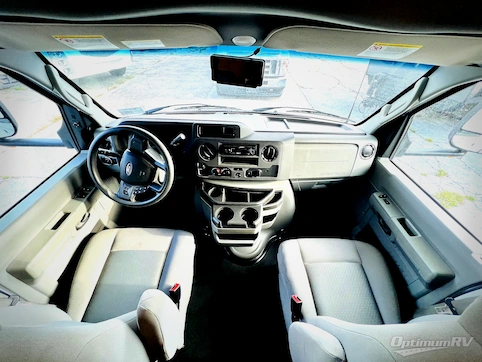 2023 Forest River Sunseeker LE 3250DSLE Ford RV Photo 2