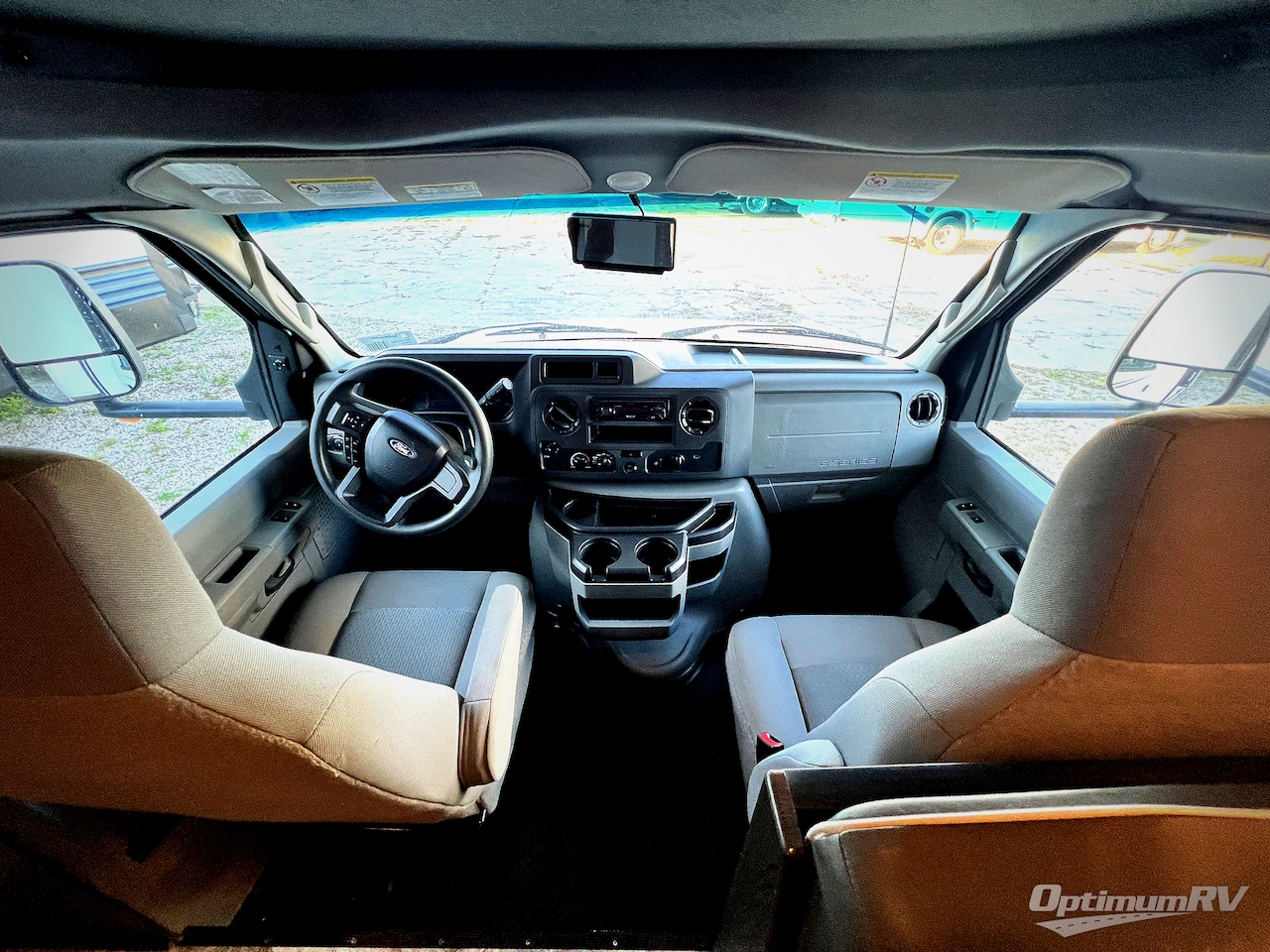 2023 Forest River Sunseeker LE 3250DSLE Ford Photo 7