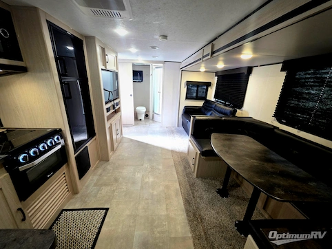 2021 Coachmen Apex Ultra-Lite 265RBSS RV Photo 2
