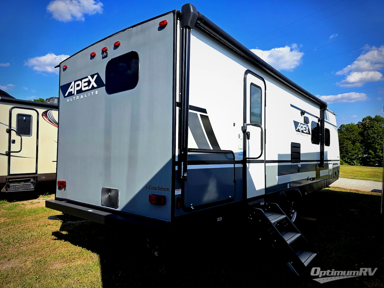 2021 Coachmen Apex Ultra-Lite 265RBSS Photo 2