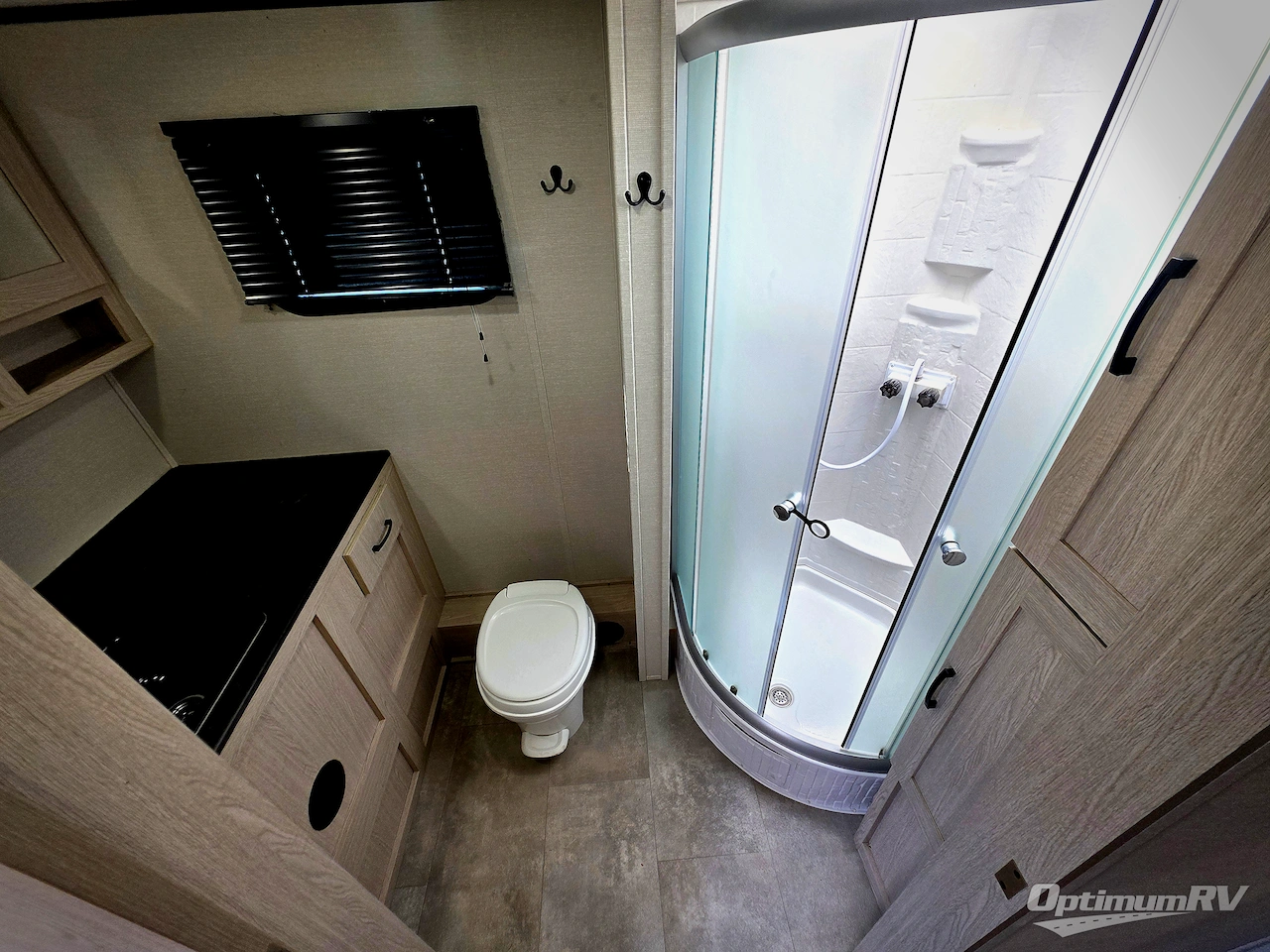 2021 Coachmen Apex Ultra-Lite 265RBSS Photo 12