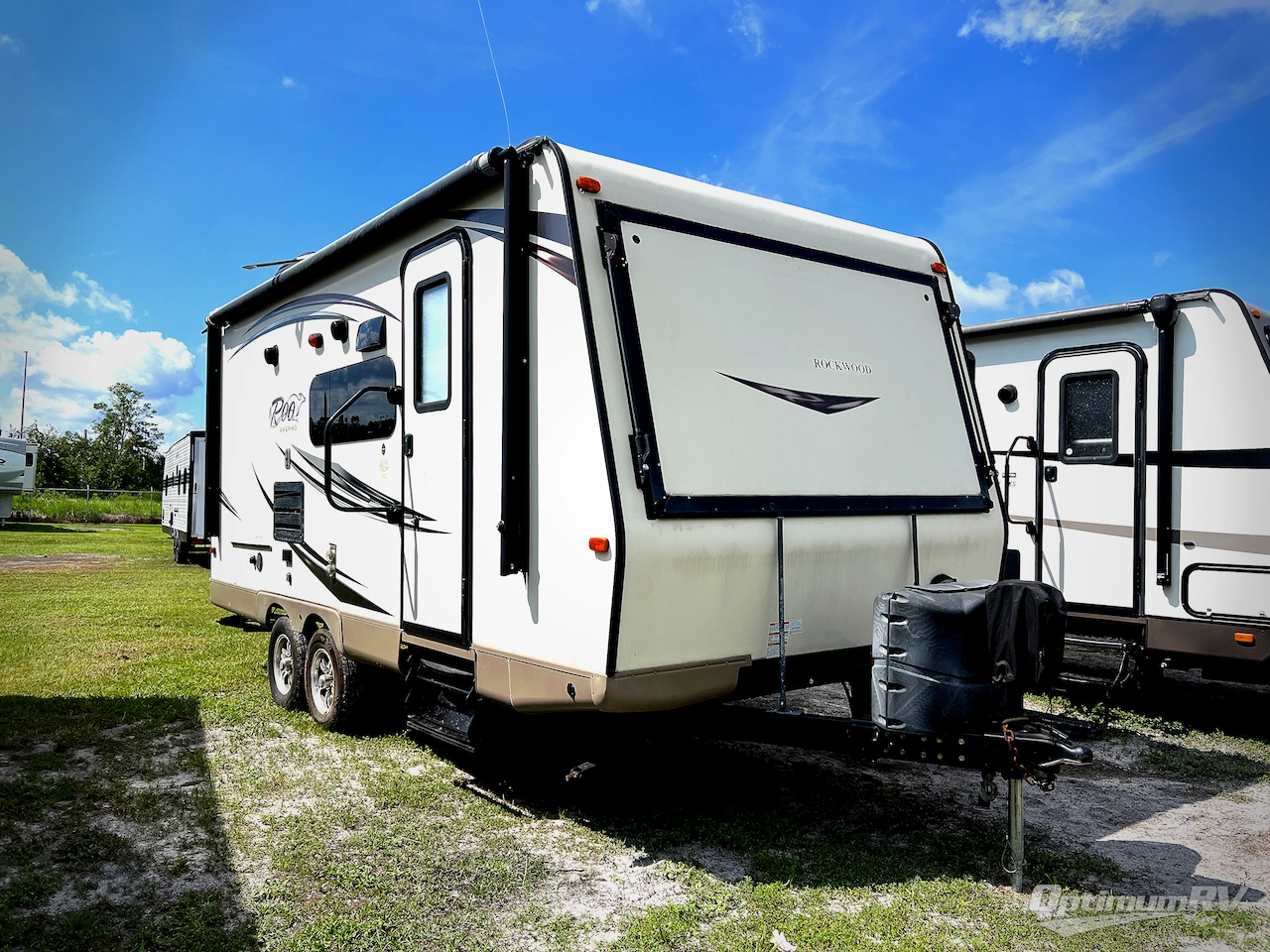 2014 Forest River Rockwood Roo 21SS Photo 1