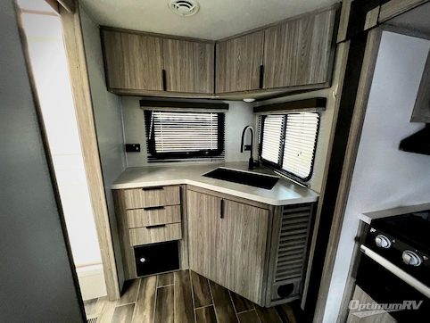 2021 Keystone Passport 229RK SL Series RV Photo 3