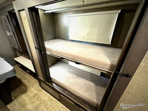 2022 Thor Omni RS36 RV Photo 3