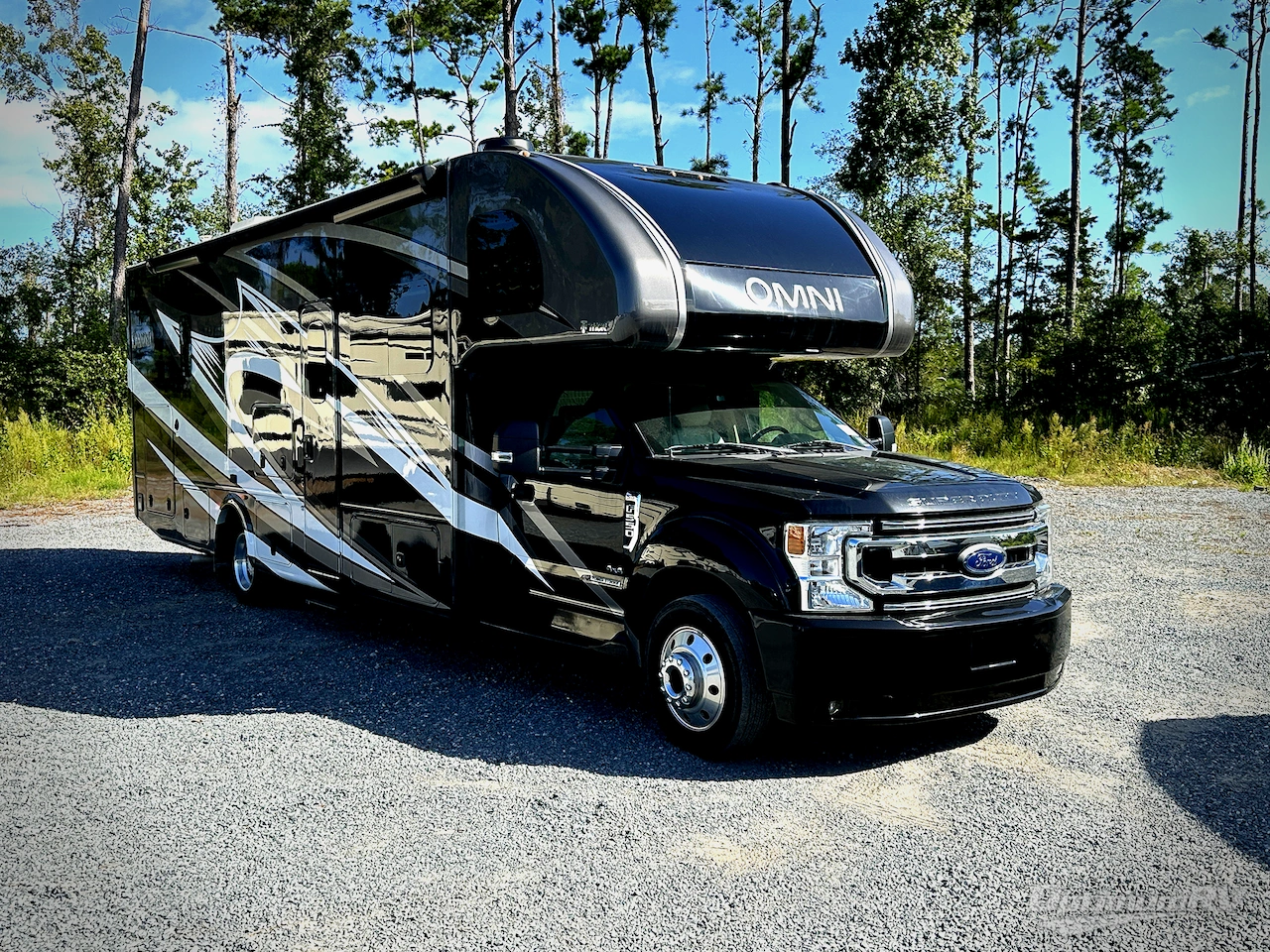 2022 Thor Omni RS36 Photo 1