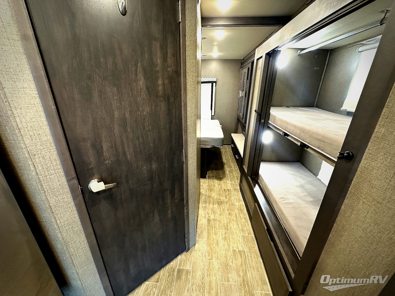 2022 Thor Omni RS36 Photo 16