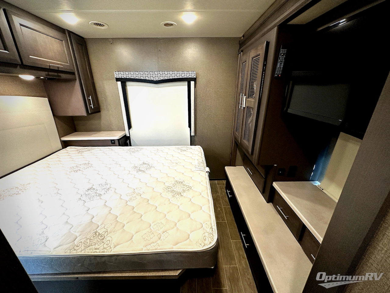 2022 Thor Omni RS36 Photo 21