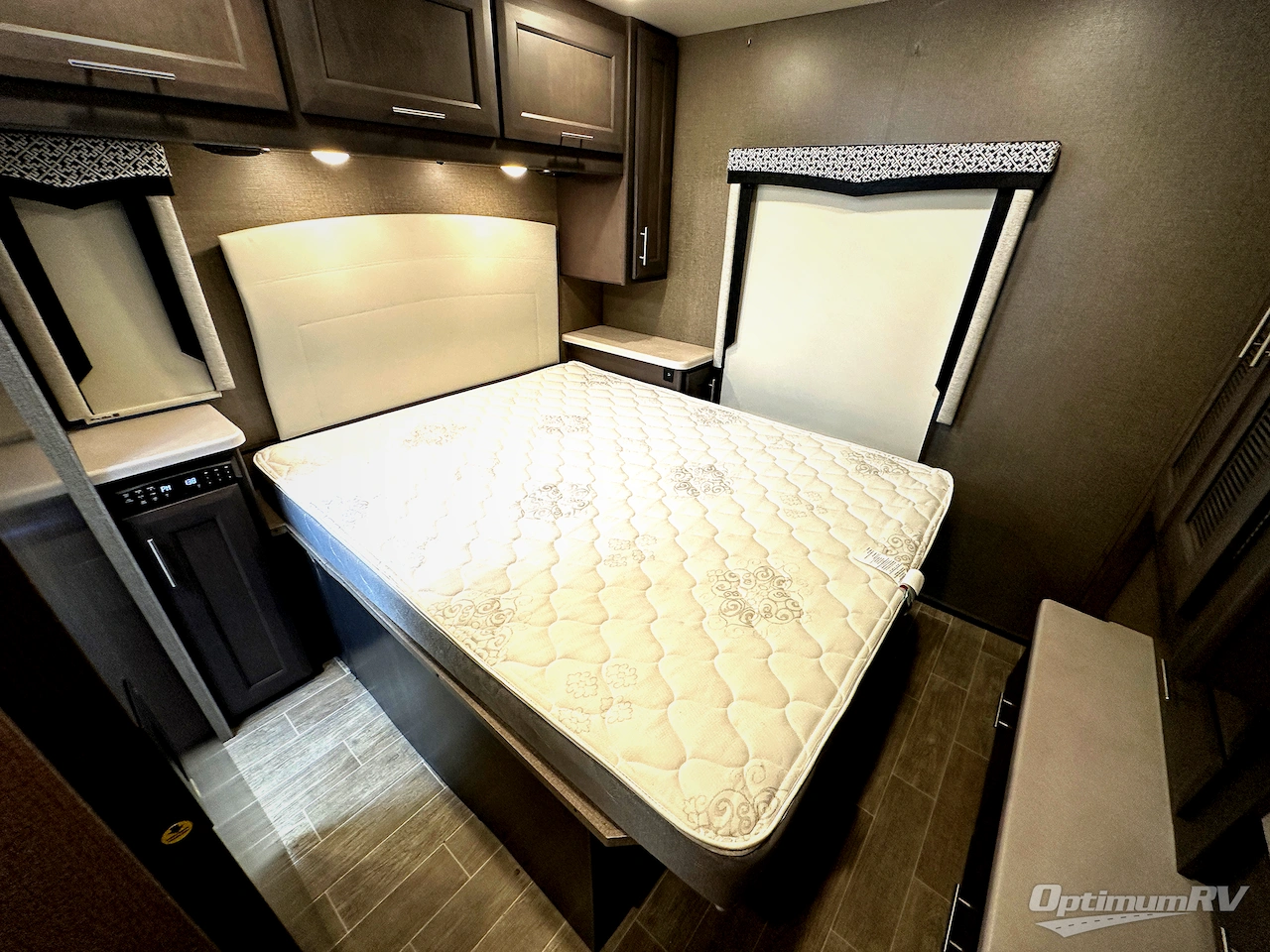 2022 Thor Omni RS36 Photo 22