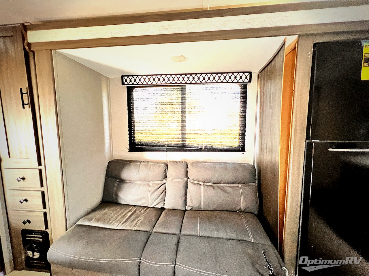 2022 Shasta Shasta 25RS Photo 7