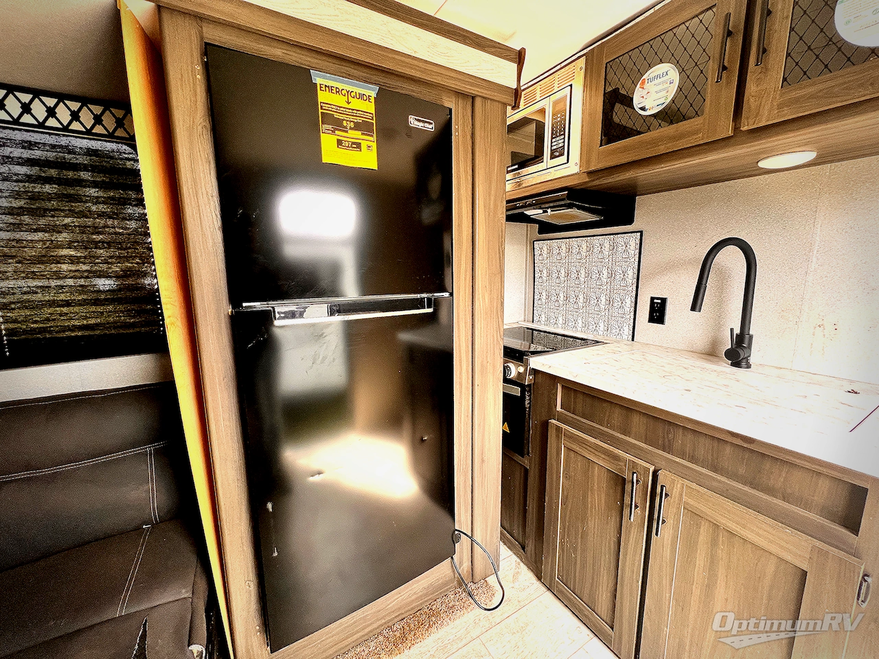 2022 Shasta Shasta 25RS Photo 11