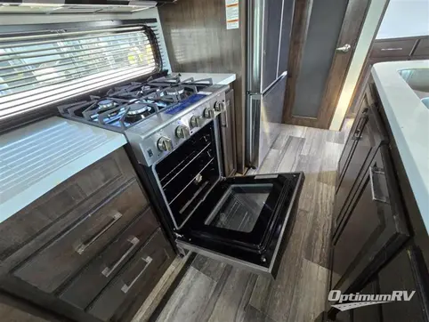 2022 Dutchmen Yukon 320RL RV Photo 3