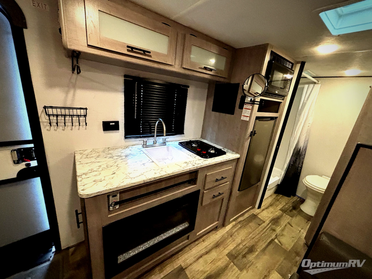 2024 Dutchmen Coleman 17B Photo 6