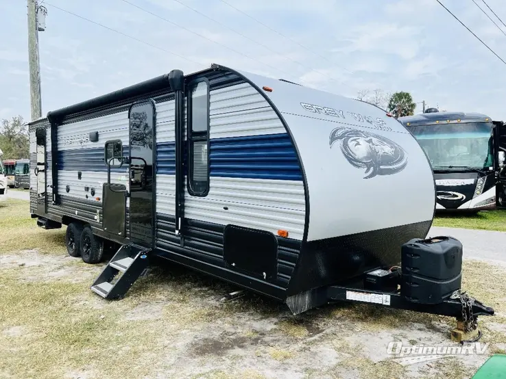 2022 Forest River Cherokee Grey Wolf 26DBH RV Photo 1