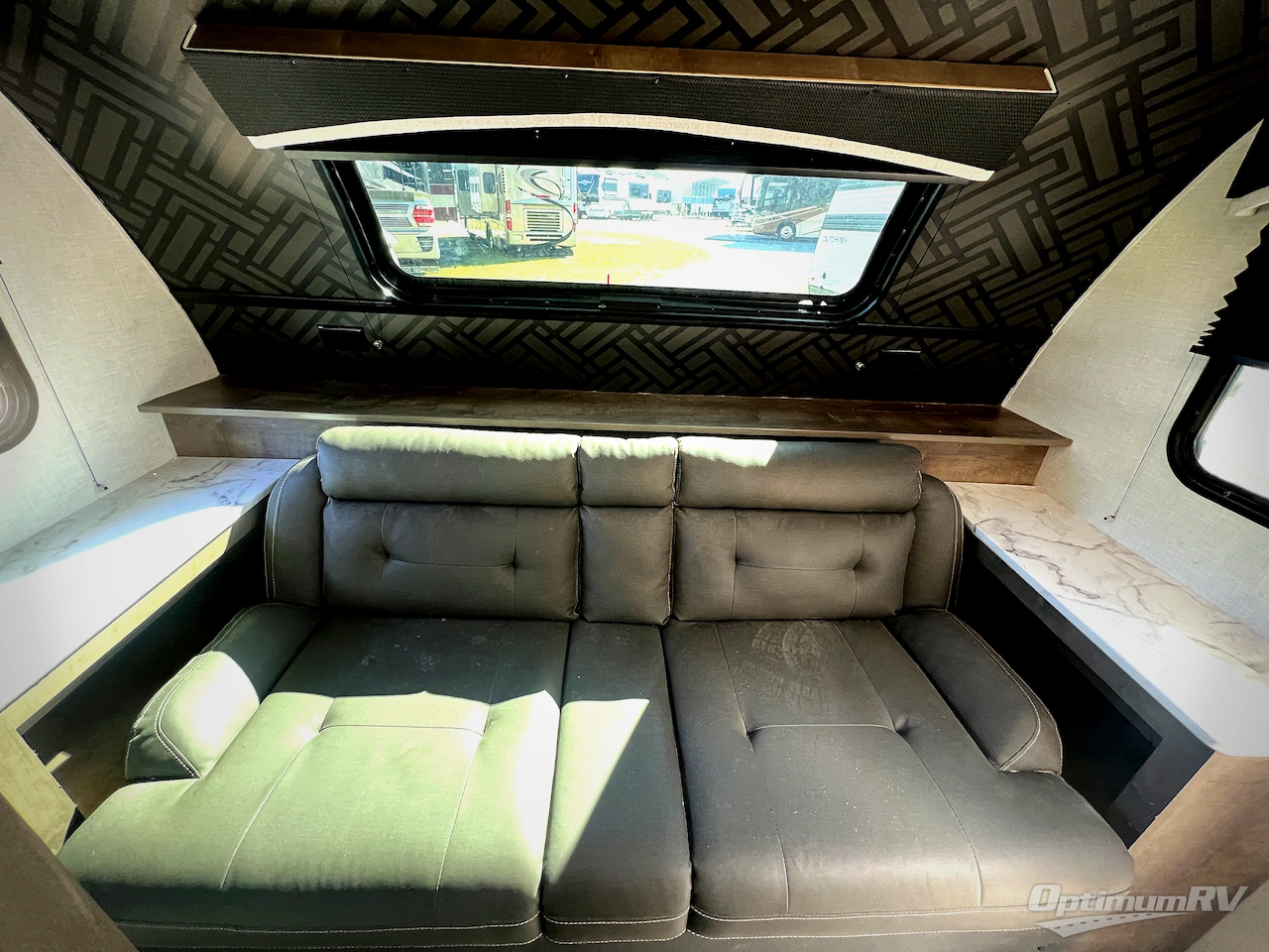 2023 Venture Sonic SN241VFL Photo 10