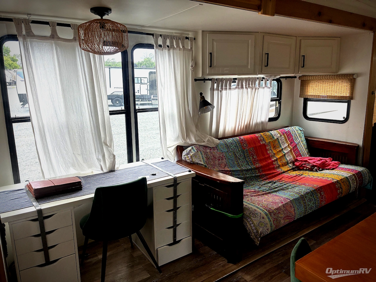 2013 Keystone Mountaineer 362RLQ Photo 7