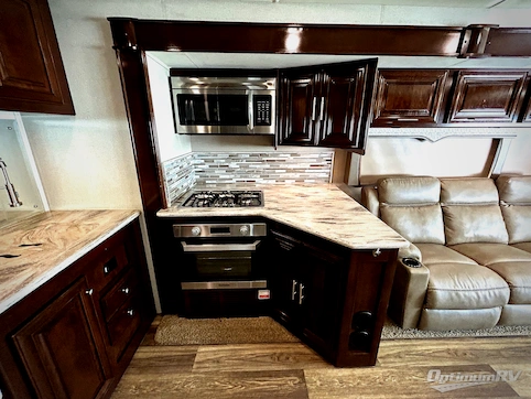 2020 Forest River Georgetown XL 378TS RV Photo 3