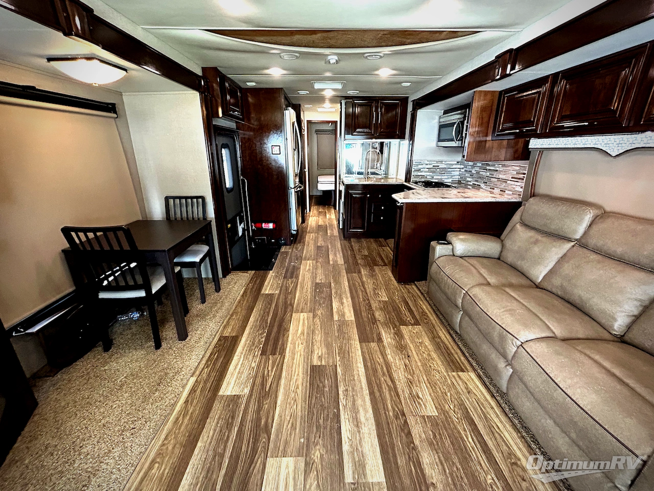 2020 Forest River Georgetown XL 378TS Photo 4