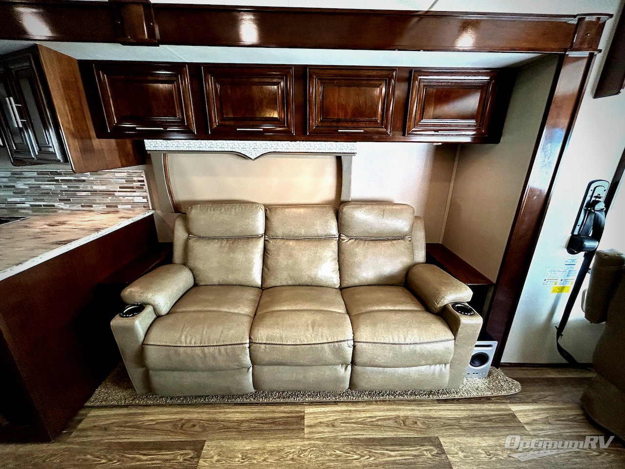2020 Forest River Georgetown XL 378TS Photo 12