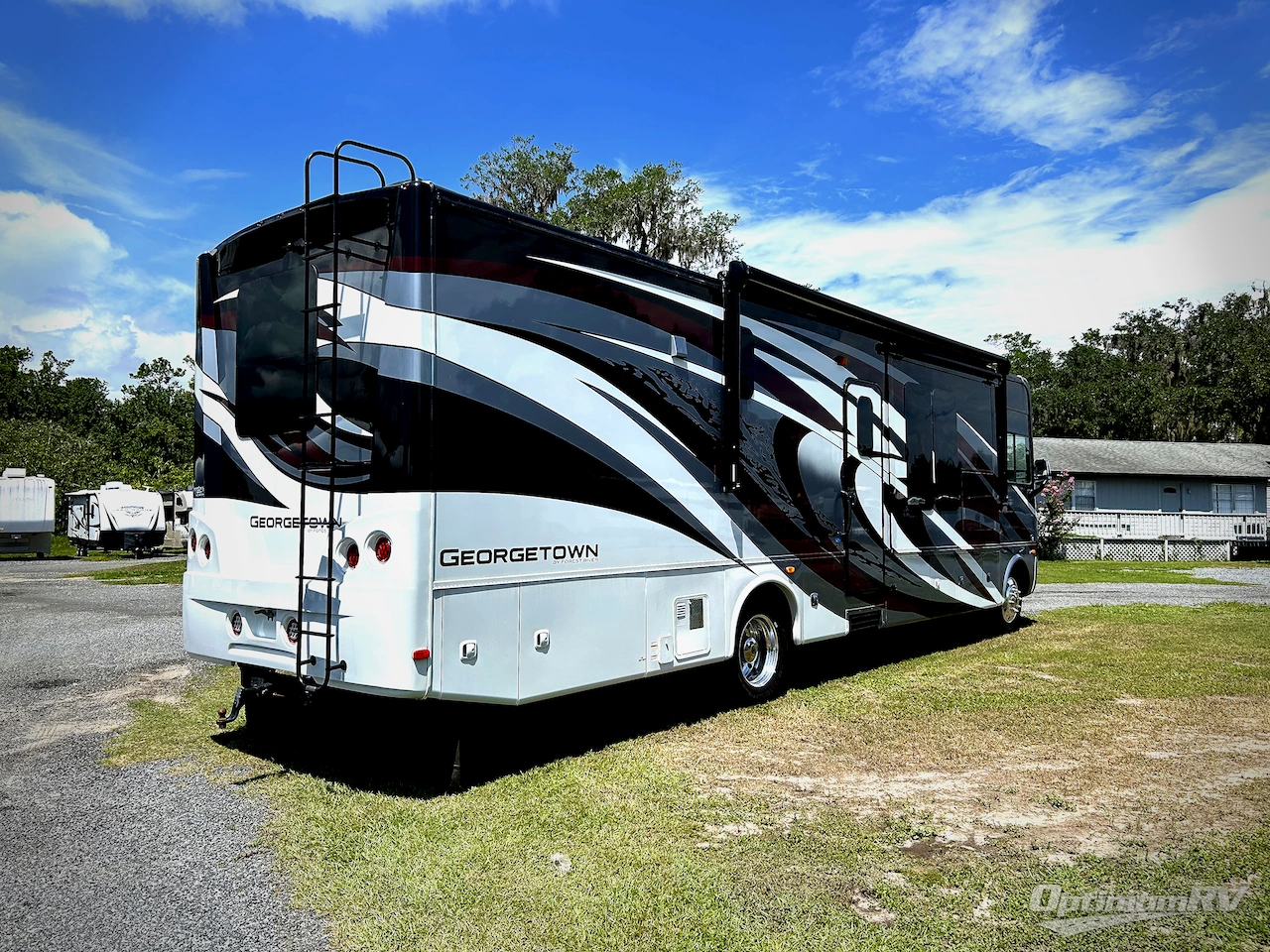 2020 Forest River Georgetown XL 378TS Photo 2