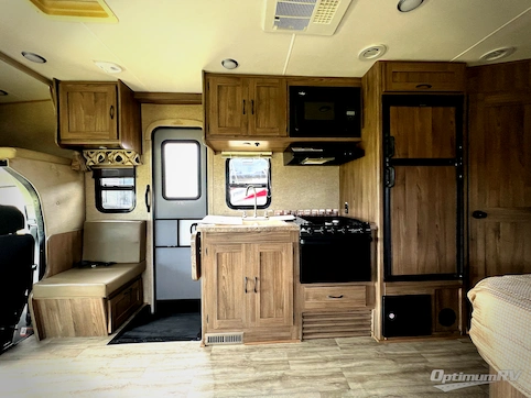 2016 Coachmen Prism 2200 LE RV Photo 3