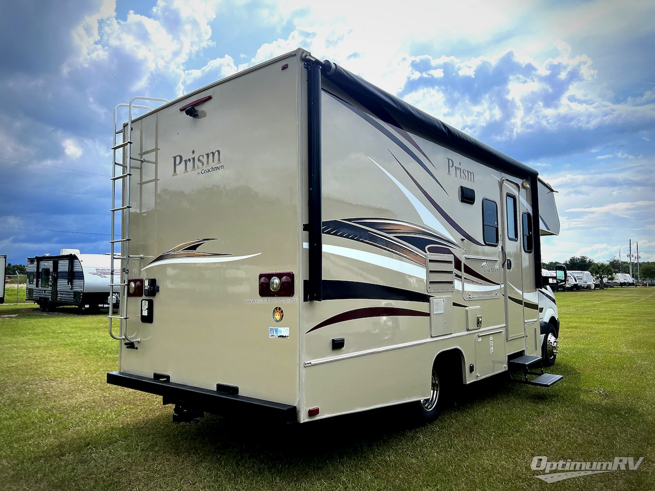2016 Coachmen Prism 2200 LE Photo 3