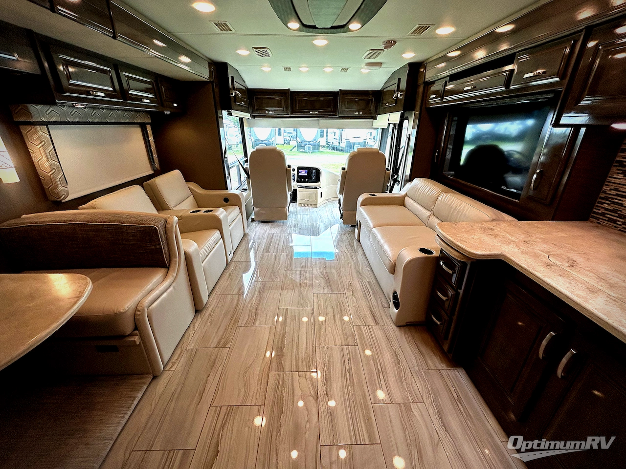 2020 Jayco Embark 37K Photo 5