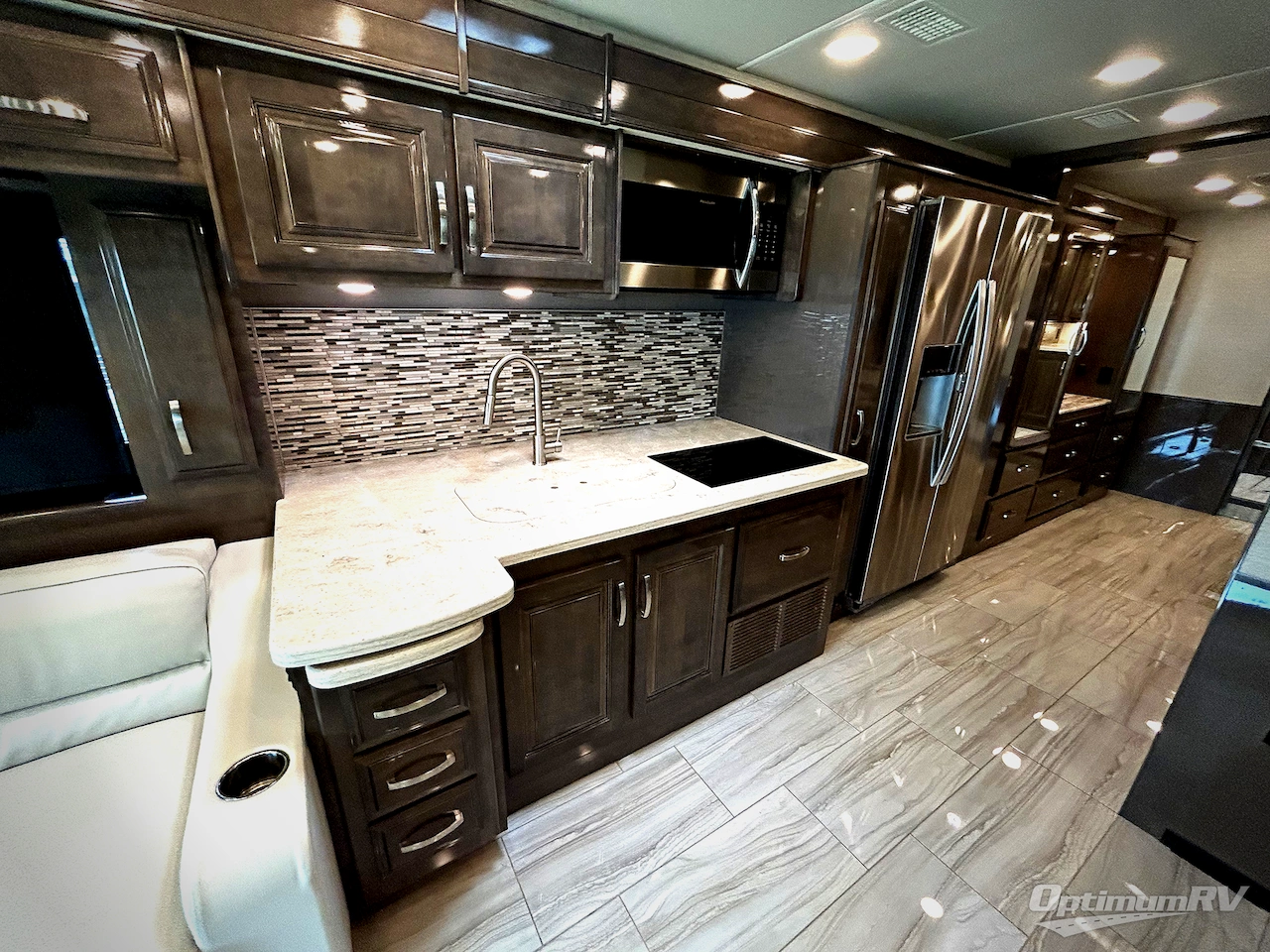 2020 Jayco Embark 37K Photo 12