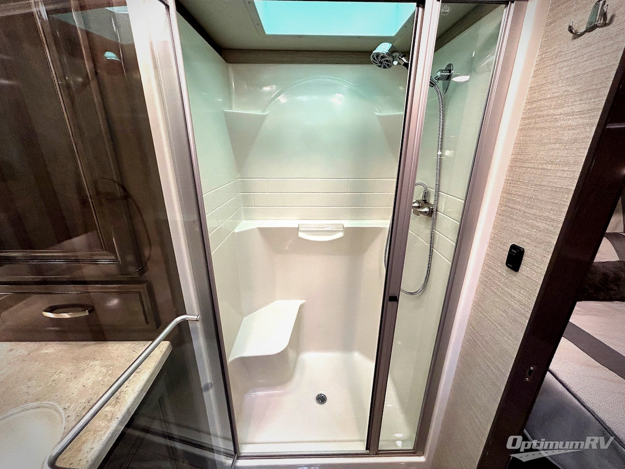 2020 Jayco Embark 37K Photo 22