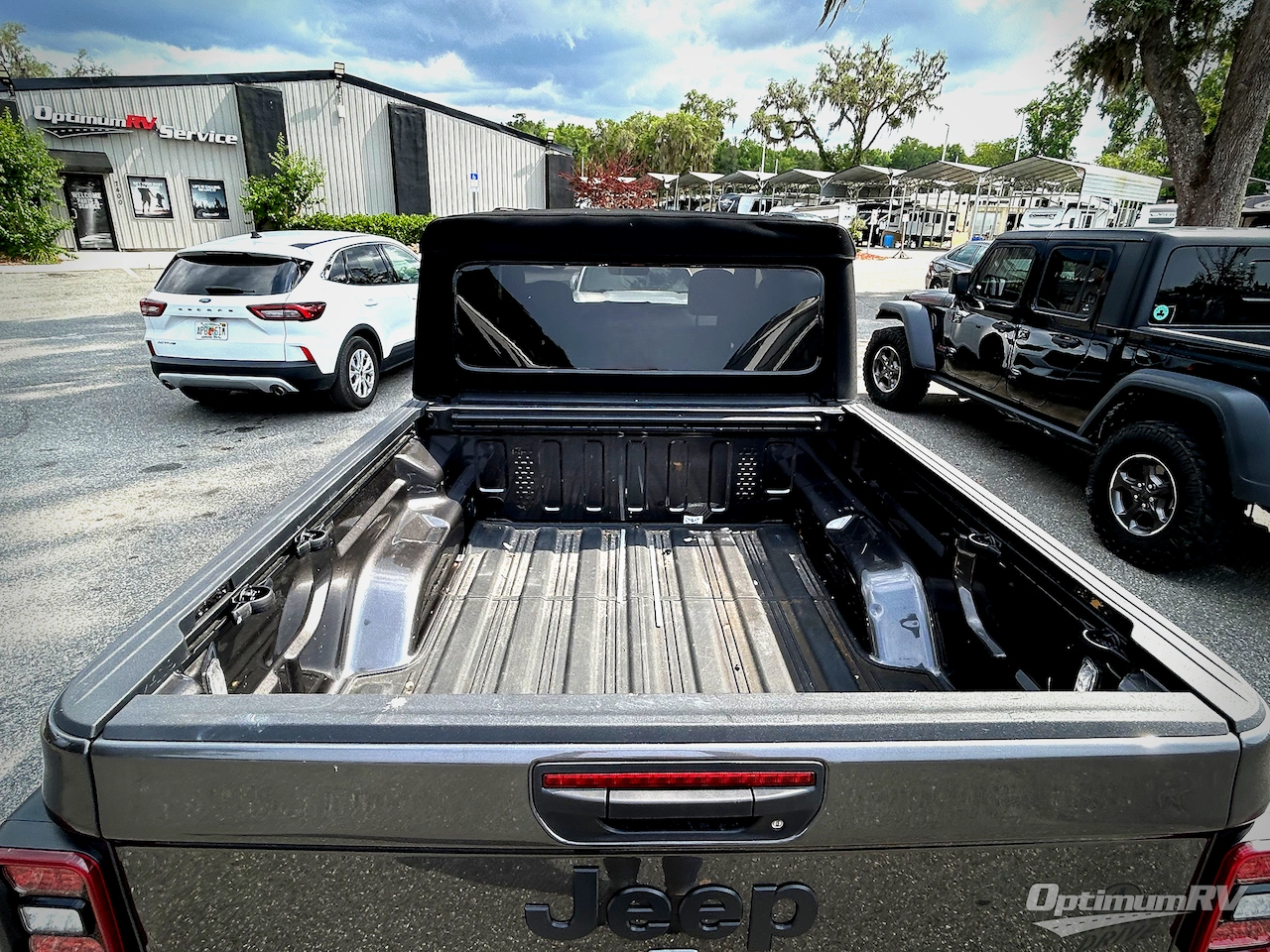 2024 Jeep Gladiator Willy's Edition Photo 11