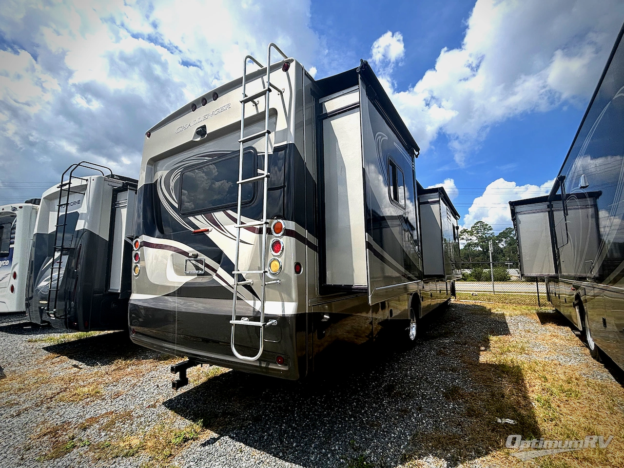 2014 Thor Challenger 37GT Photo 2