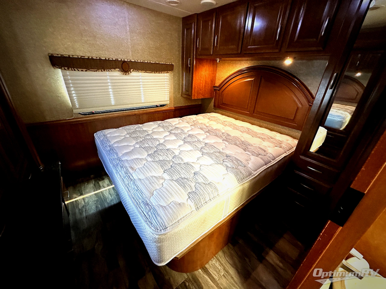 2014 Thor Challenger 37GT Photo 20