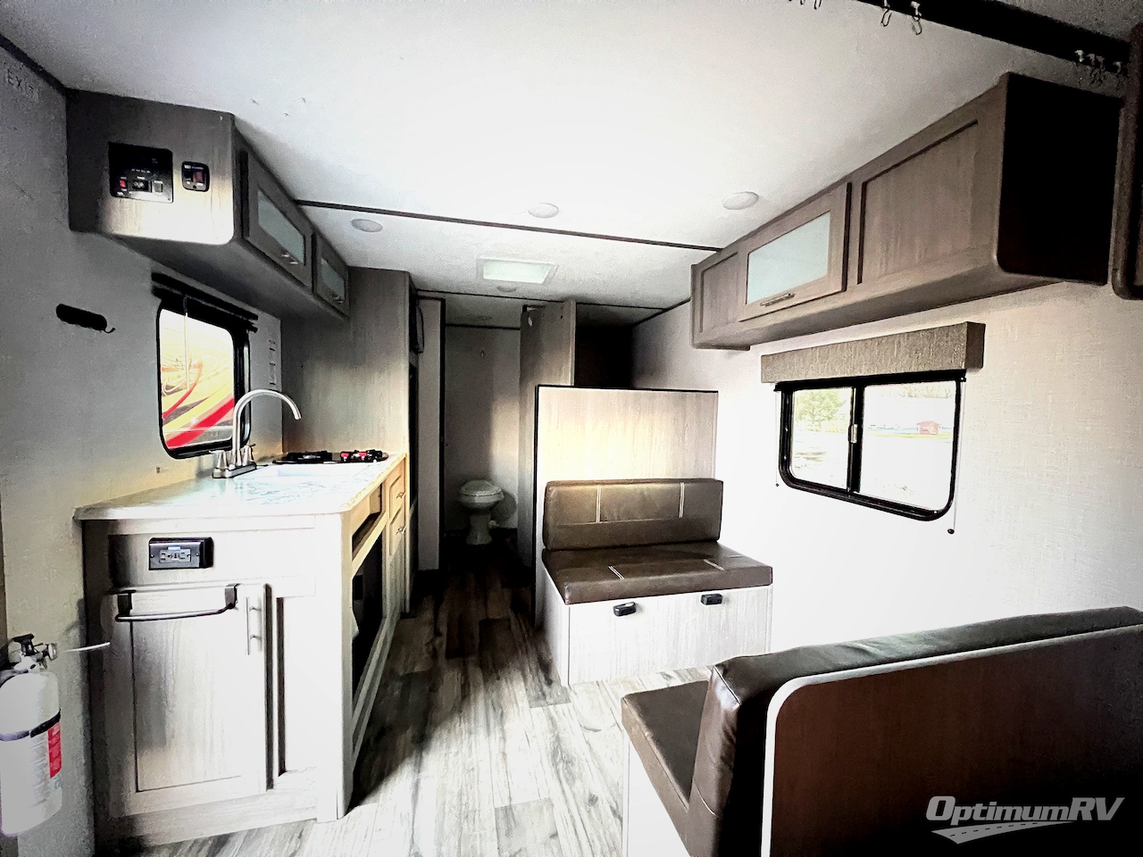 2023 Dutchmen Coleman 17B Photo 5