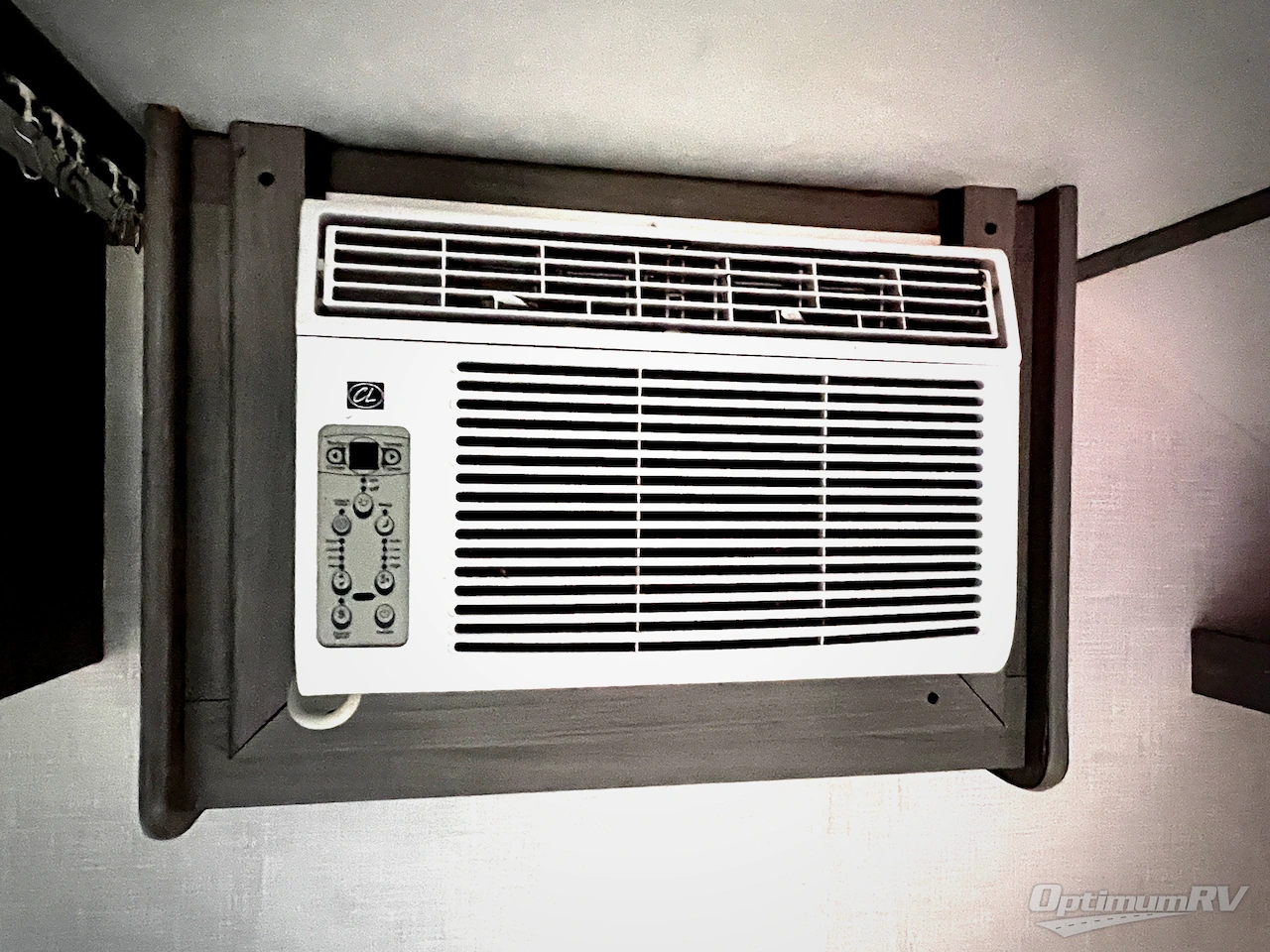 2023 Dutchmen Coleman 17B Photo 10