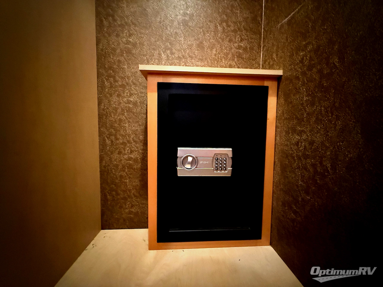 2013 Newmar Dutch Star 4318 Photo 26