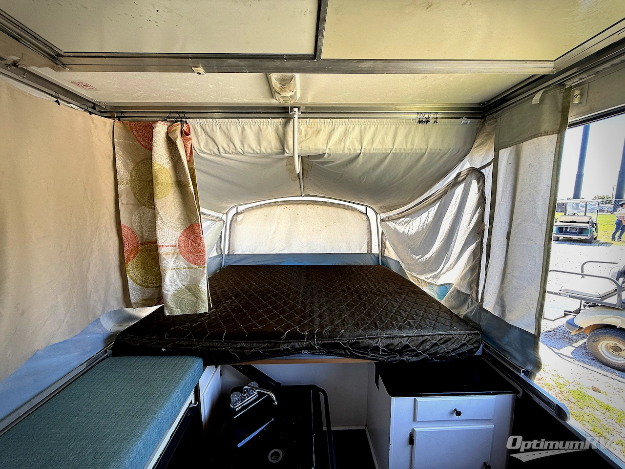 2007 Fleetwood Cheyenne 4196 Photo 2
