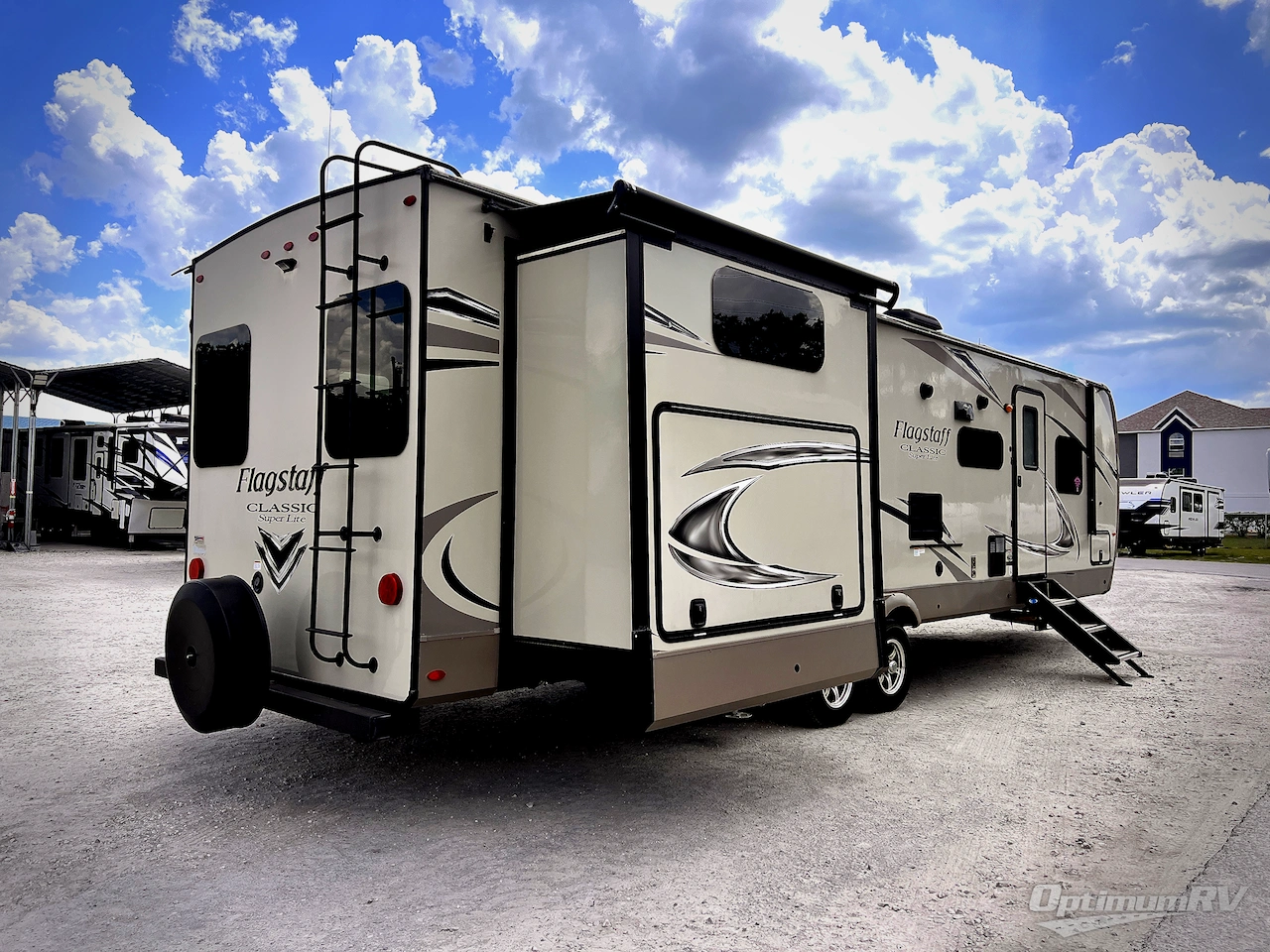 2019 Forest River Flagstaff Classic Super Lite 832BHDS Photo 3
