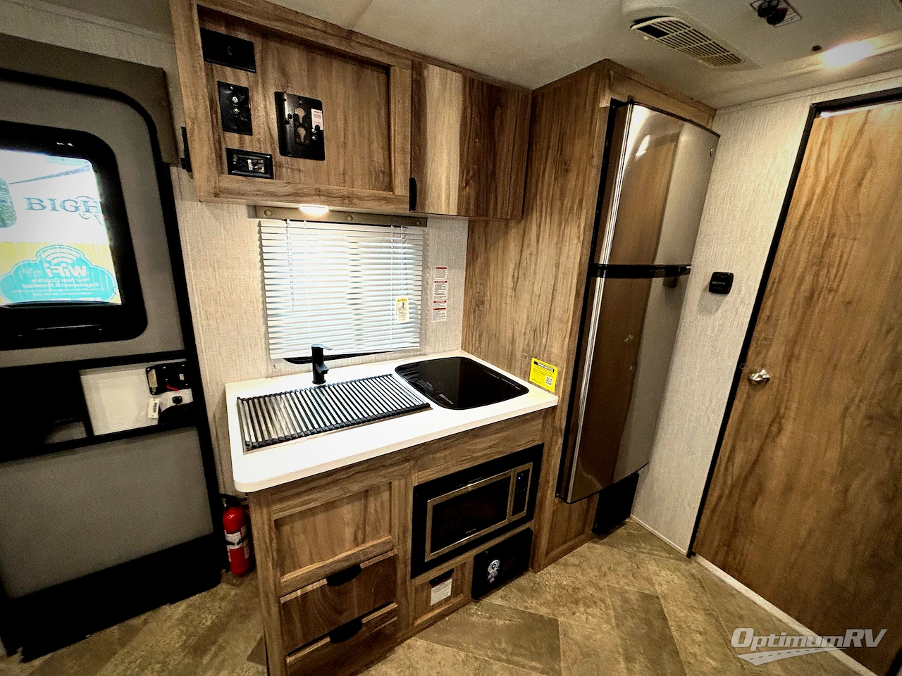 2022 Palomino PaloMini 186RBS Photo 9