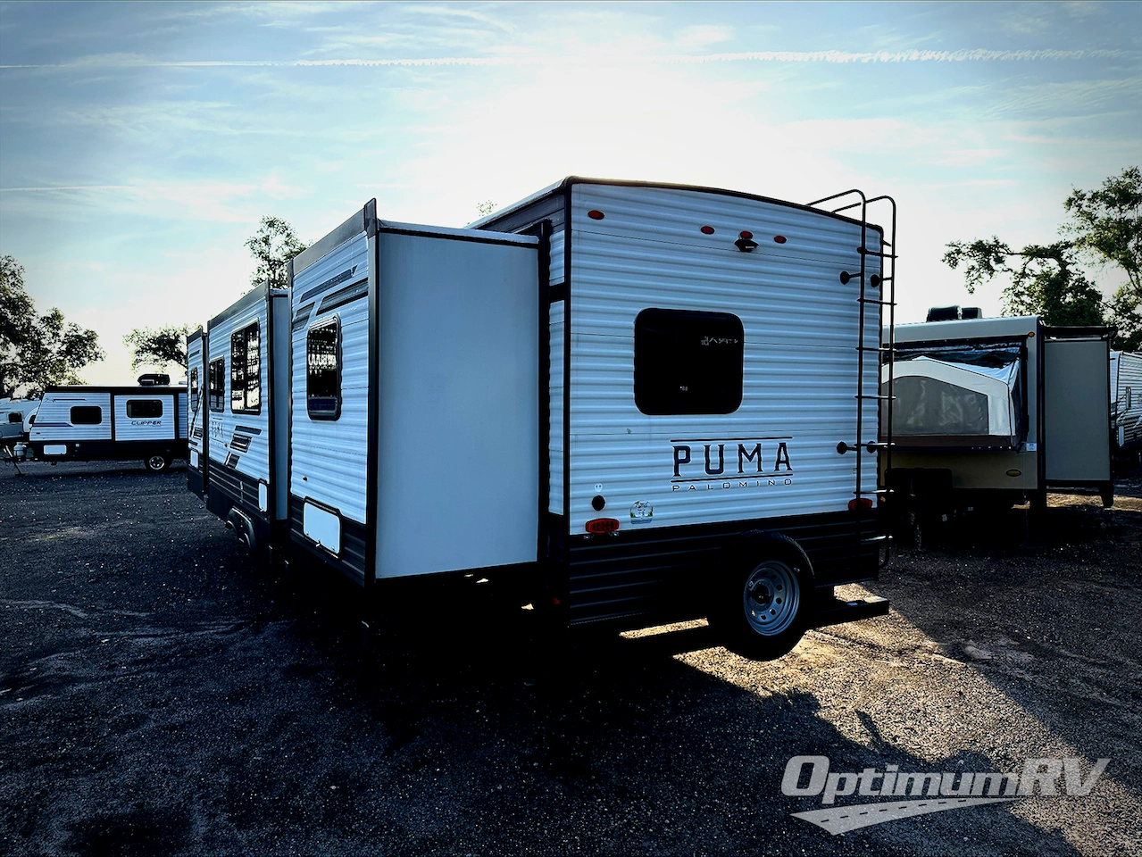 2023 Palomino Puma 32RBFQ Photo 2