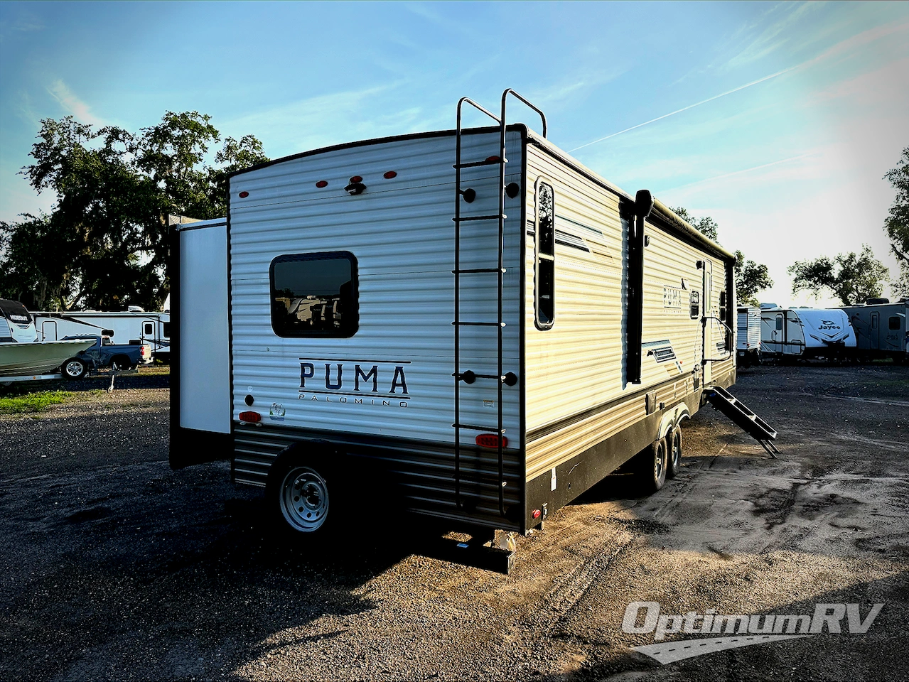 2023 Palomino Puma 32RBFQ Photo 3
