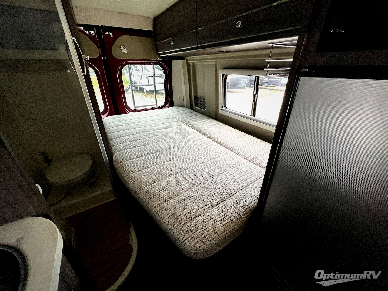 2019 Winnebago Travato 59GL Photo 14