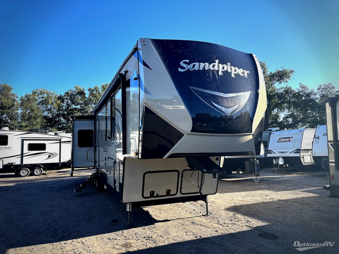 2019 Forest River Sandpiper 372LOK Photo 1