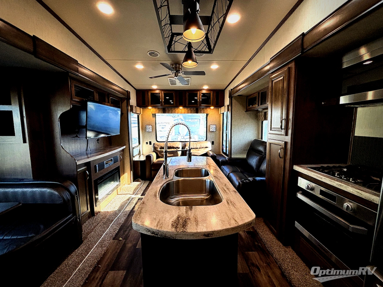 2019 Forest River Sandpiper 372LOK Photo 4