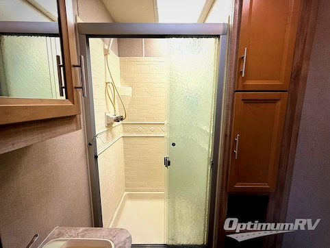 2021 Coachmen Catalina Trail Blazer 28THS RV Photo 4
