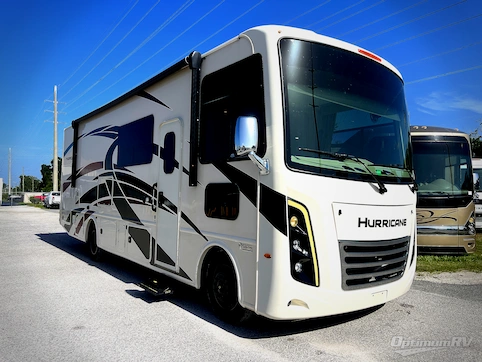 Used 2022 Thor Hurricane 29M Featured Photo