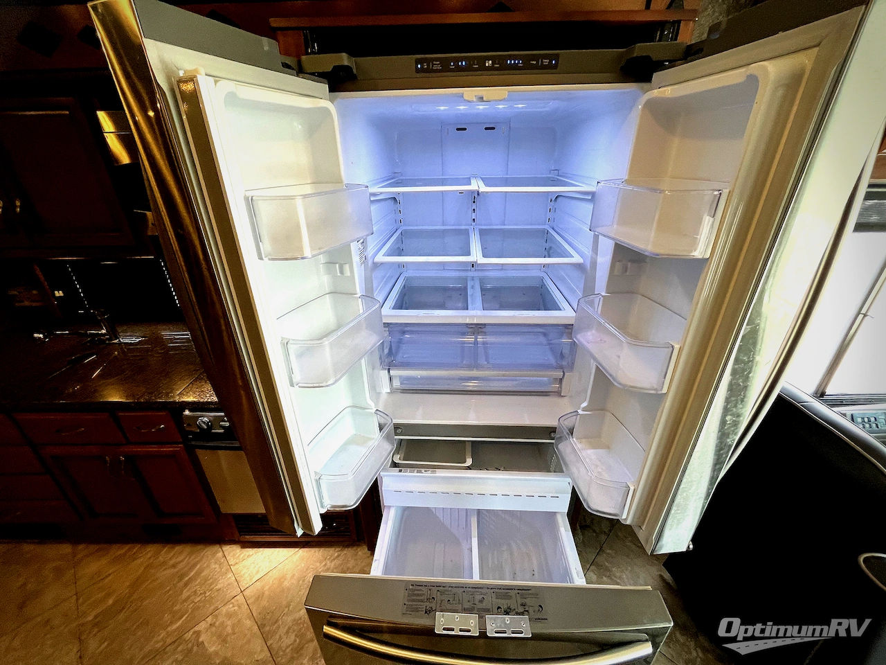 2014 Fleetwood Expedition 38B Photo 16