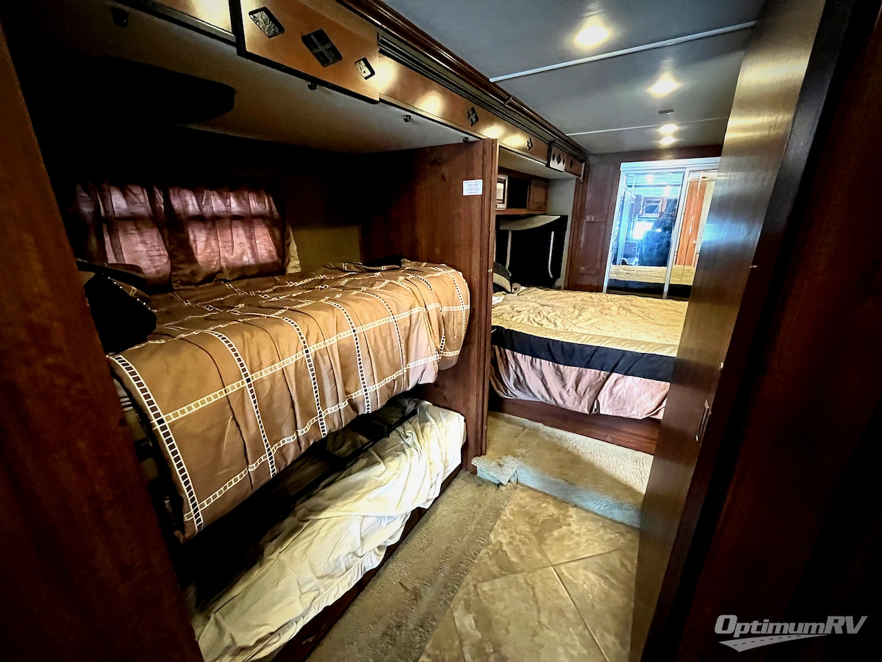 2014 Fleetwood Expedition 38B Photo 20