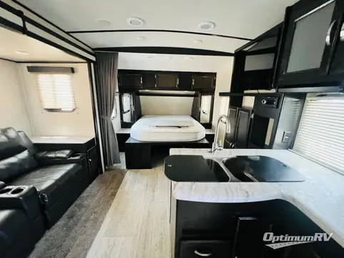 2021 Coachmen Spirit Ultra Lite 1943RB RV Photo 2
