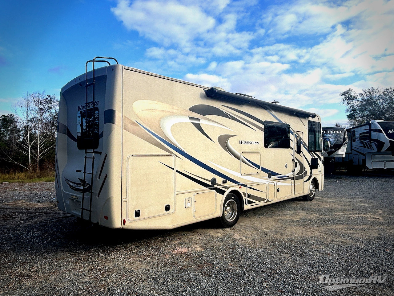 2018 Thor Windsport 29M Photo 2