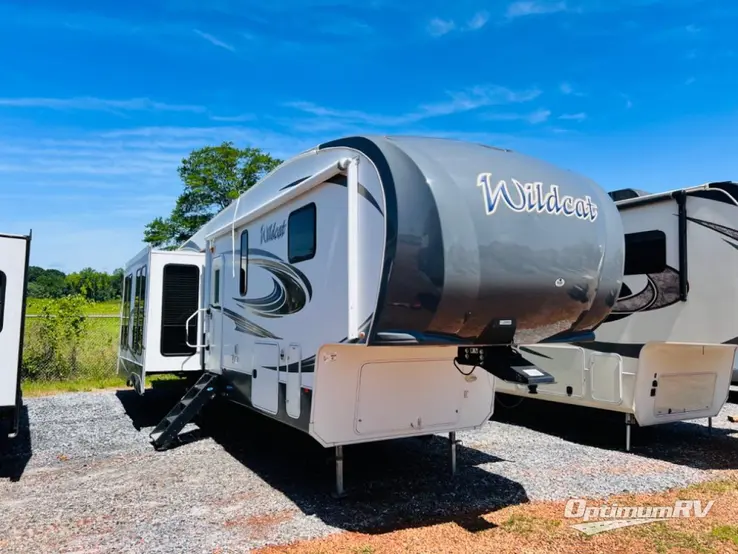 2015 Forest River Wildcat 333MK RV Photo 1