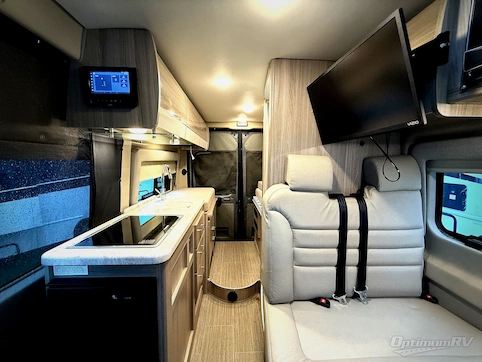 2023 Thor Scope 18A RV Photo 2